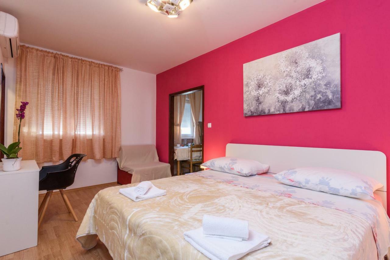 Accommodation Mamut Trogir Exterior foto